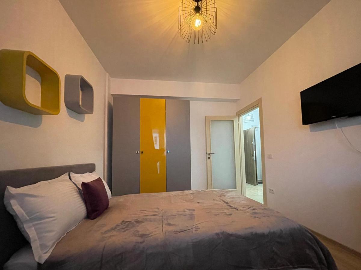 Luxury Q Residence Near Center Яссы Экстерьер фото