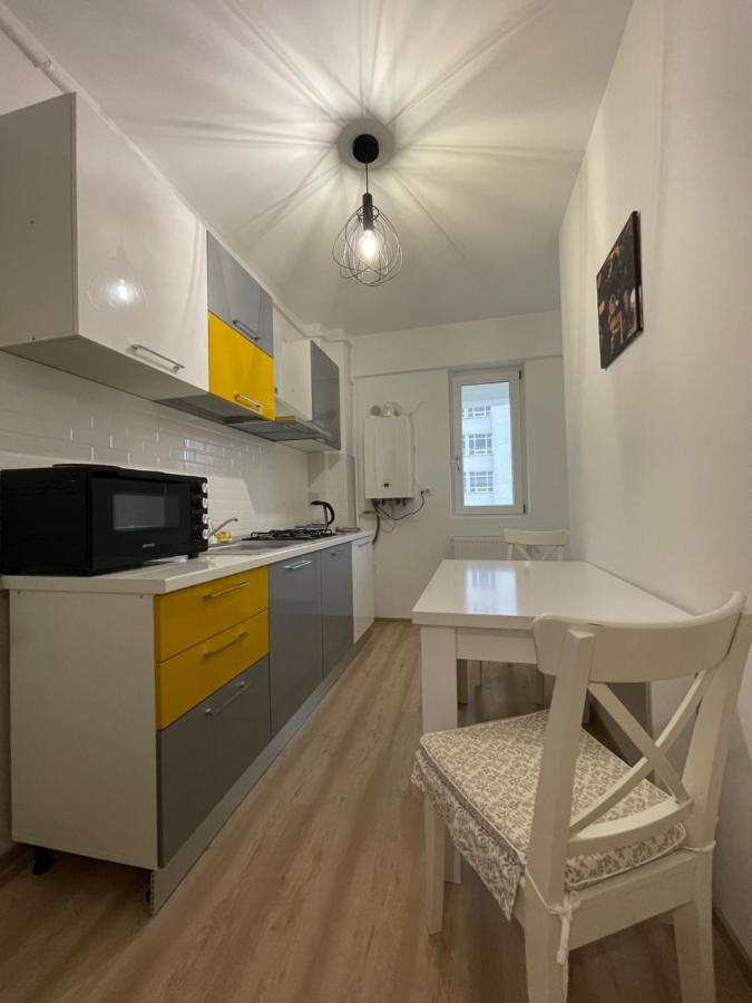 Luxury Q Residence Near Center Яссы Экстерьер фото